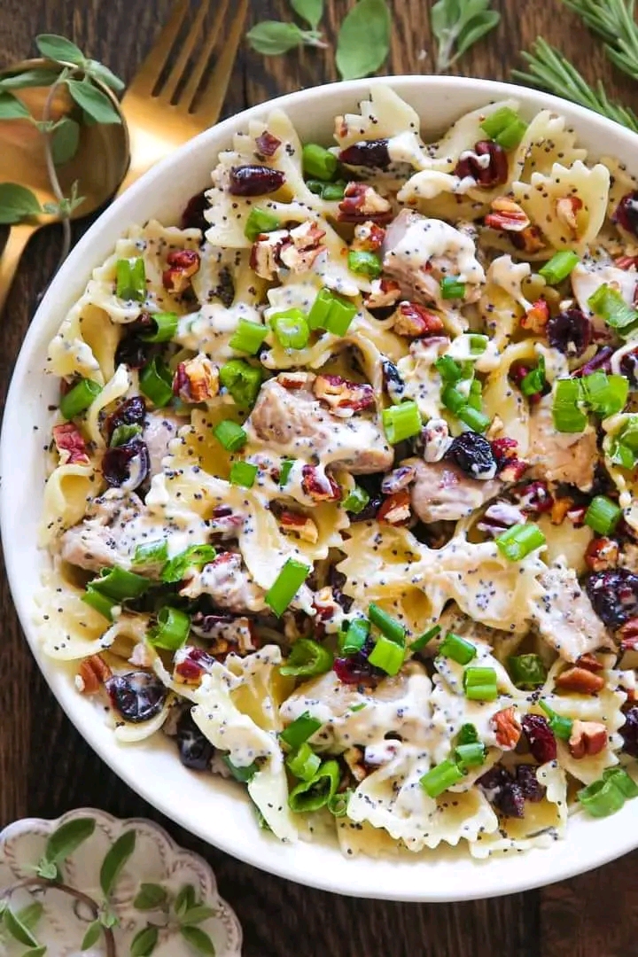 Chicken Pasta Salad with Creamy Poppy Seed Dressing